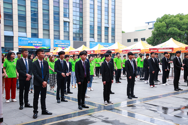 南京新華第十八屆校園人才交流會(huì)暨2019年創(chuàng)就業(yè)宣傳周啟動(dòng)儀式正式啟幕！