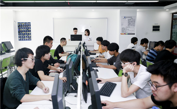 動漫游戲設(shè)計就業(yè)前景好嗎？薪資待遇怎么樣？