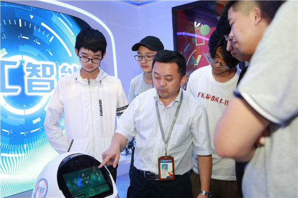 2019年智能行業(yè)的前景好么？