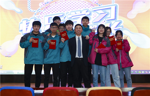 2019秋季新生階段課程結(jié)課答辯分享會(huì)圓滿(mǎn)落幕！