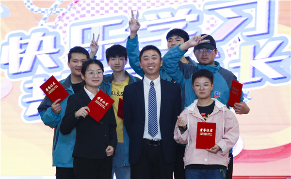 2019秋季新生階段課程結(jié)課答辯分享會(huì)圓滿(mǎn)落幕！