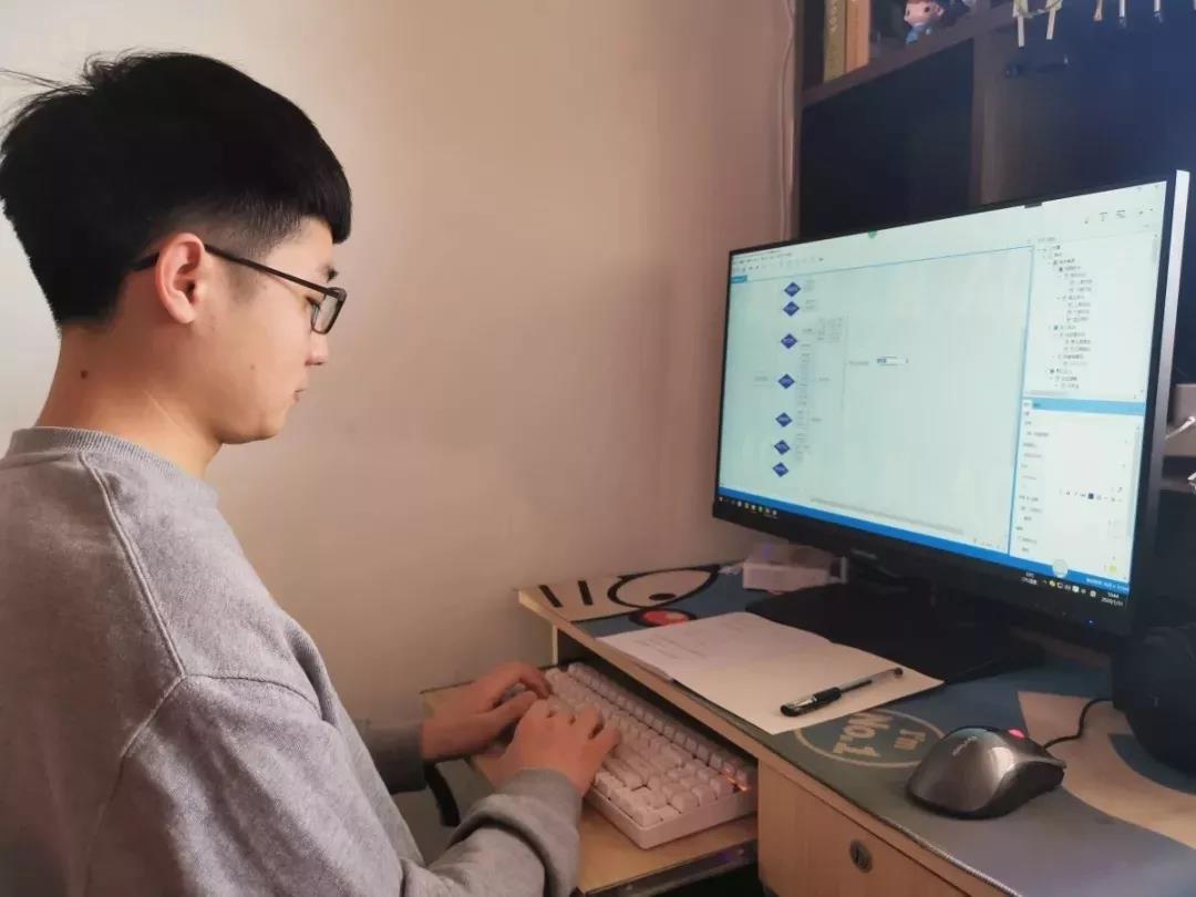 停課不停學(xué)，“云學(xué)習(xí)”開(kāi)啟，看新華老師都在哪里備課