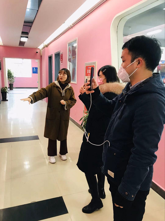 停課不停學(xué)，南京新華邀你足不出戶在線一對(duì)一參觀校園