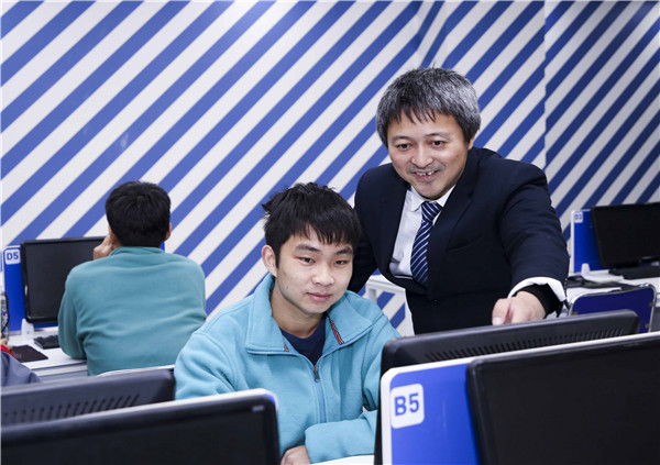 男生學(xué)什么IT<a href=http://njxh.cn target=_blank class=infotextkey>專業(yè)</a>好，自學(xué)or培訓(xùn)？