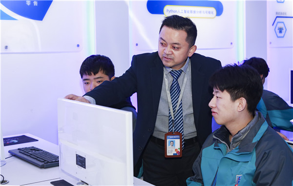 男生適合學什么<a href=http://njxh.cn target=_blank class=infotextkey>專業(yè)</a>，就業(yè)前景好？