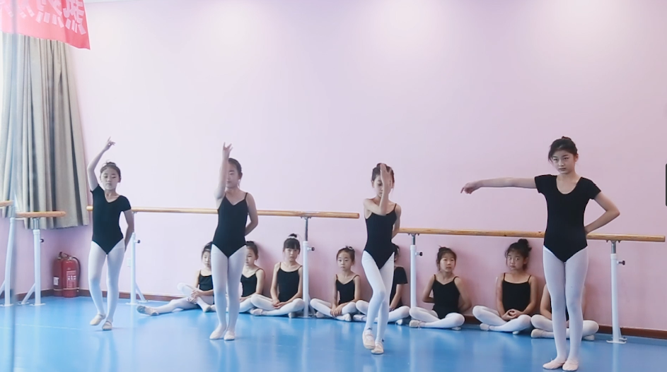蛻變之旅：越過塵埃，做發(fā)光的自己