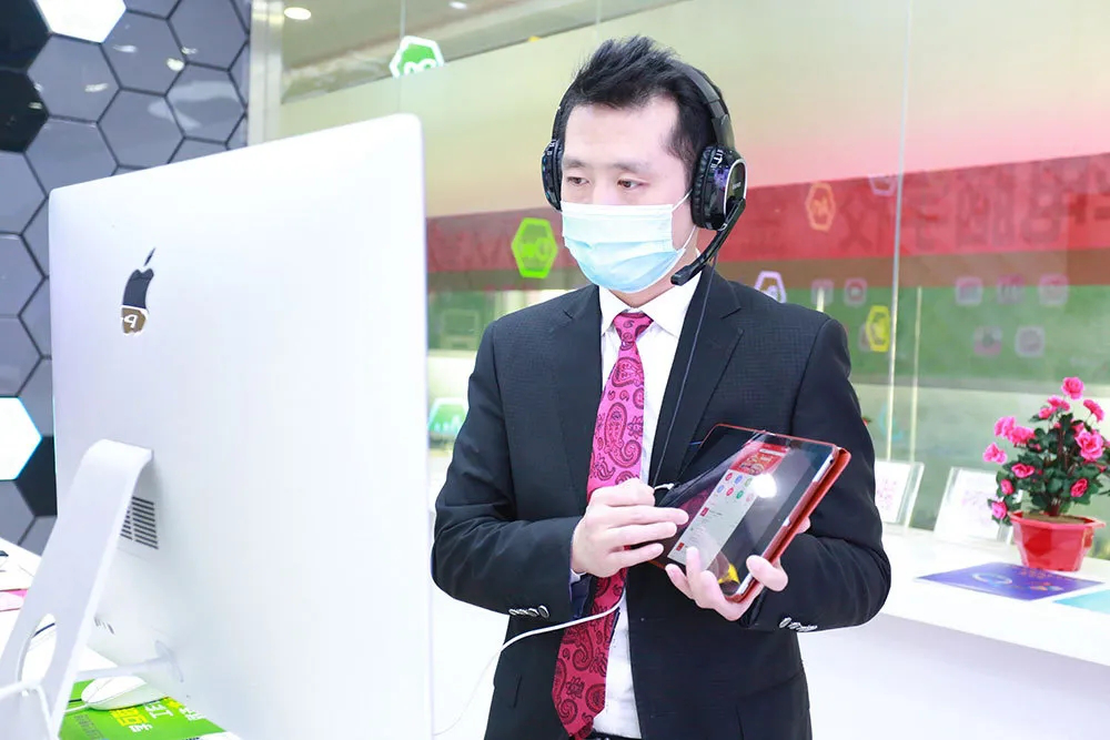 人人出彩 技能強(qiáng)國，新華邀你體驗(yàn)工匠精神