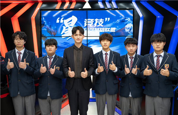 馬可來新華重拾校園生活，青春“競”是精彩！