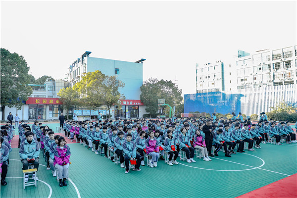 知行合一，榜樣力量 —南京新華2021年度學(xué)生工作總結(jié)暨表彰大會圓滿落幕！