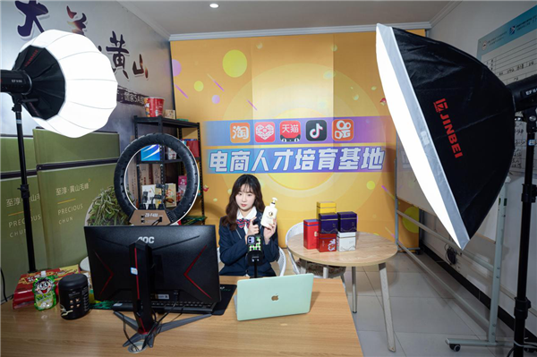 暴露年齡！這些新華老廣告詞里，有你的童年回憶！
