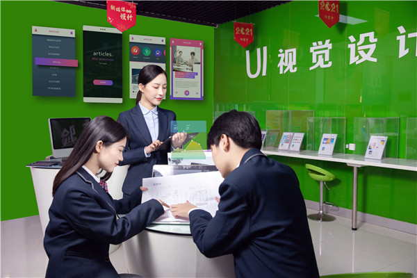 初二輟學(xué)的孩子適合干什么？