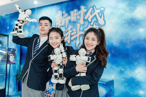 初中女生畢業(yè)學(xué)什么技術(shù)好？