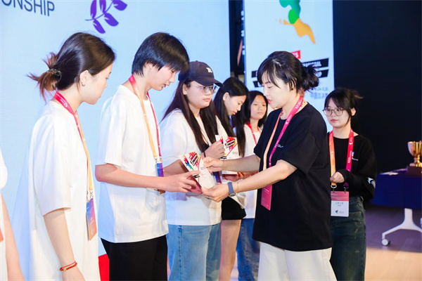 我校在CPA世界大賽中國(guó)總決賽中斬獲佳績(jī)，三名學(xué)生榮獲多項(xiàng)殊榮