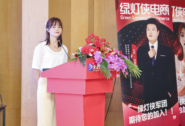 大咖來了！企業(yè)專家進校園，助力學(xué)子大發(fā)展！