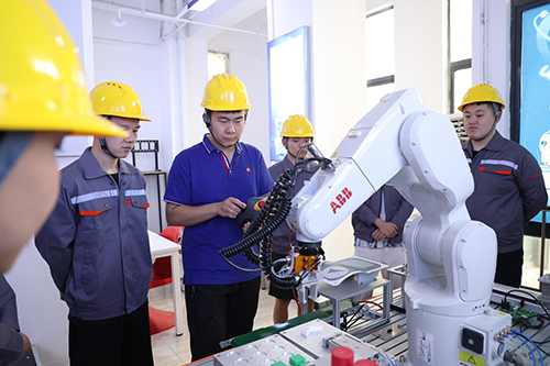 技校學什么技術比較好？這 3個方向讓你逆襲人生